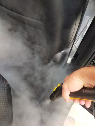 LIMPIEZA COCHES PREMIUM Y DETALLADOS