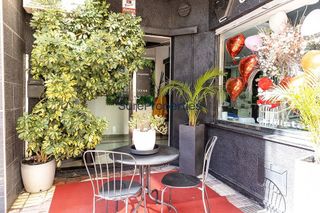 Local comercial en venta en Zona Hispanidad-Vivar Téllez en Vélez-Málaga