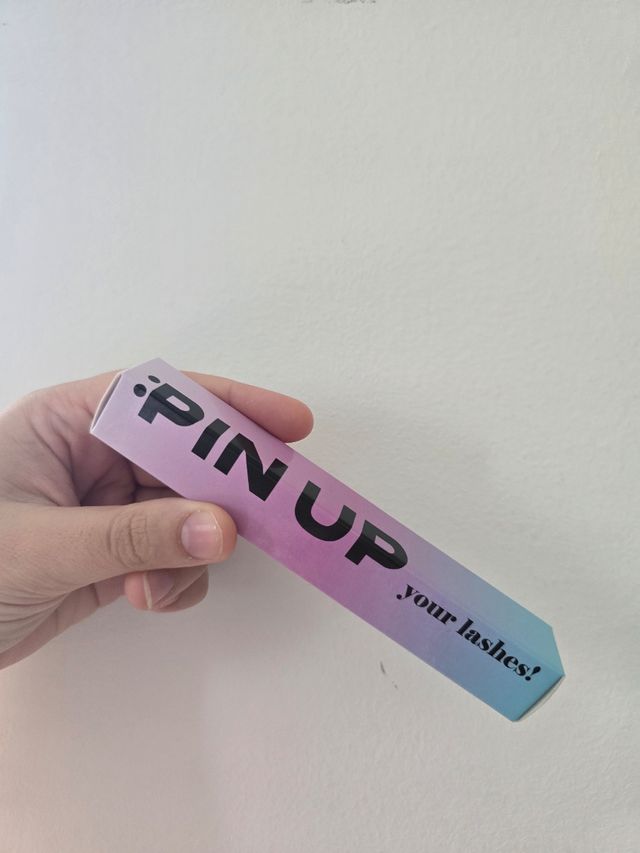 Mascara Pinalli Pin Up Your Lashes