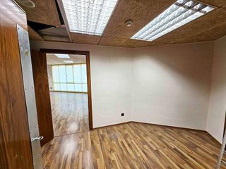 Oficina en alquiler en La Plana en Esplugues de Llobregat