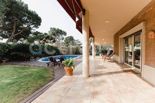 Chalet en alquiler en Ciutat Diagonal - La Miranda - La Mallola en Esplugues de Llobregat