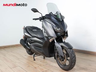 YAMAHA X-MAX 300 TECH MAX