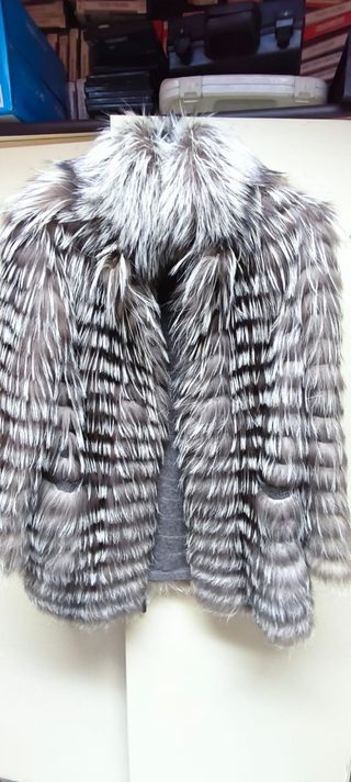 Abrigo zorro plateado auténtico Talla Única
