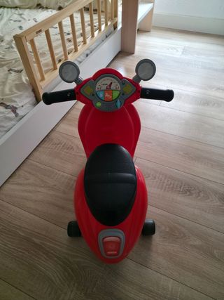 Correpasillos Vespa Rojo