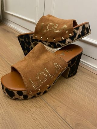 Zuecos plataforma LOLA leopardo