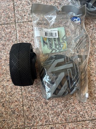 Ruedas Jetko ( solo gomas ) nuevas.