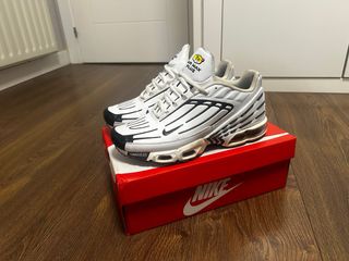 Nike Air Max Plus 3 Blancas y Negras