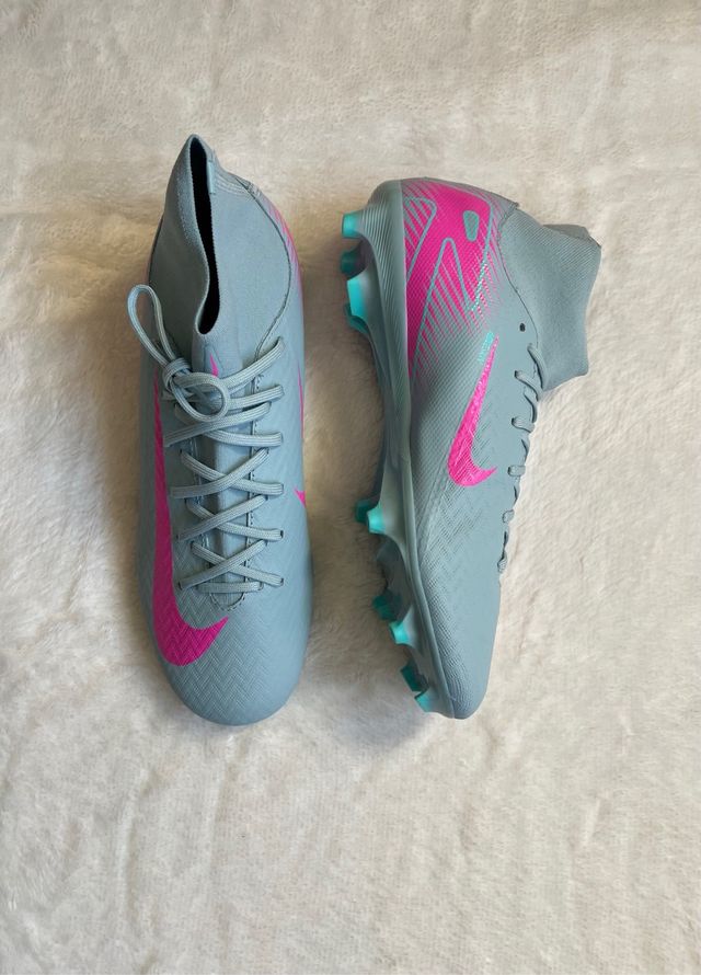 Botas de fútbol Nike Talla 42 Nuevas