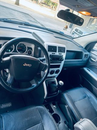 Jeep Compass 2009 4x4 manual pegatina B
