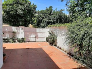 Chalet en alquiler en Sector Sur  - La Palmera - Reina Mercedes en Sevilla