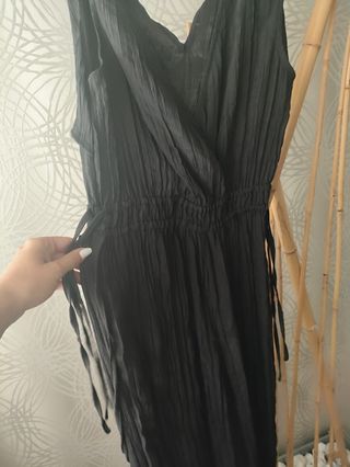Mono Zara elegante negro talla XS