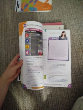 Libro Oxford Mosaic 2 Student's Book