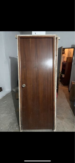 Puerta madera interior