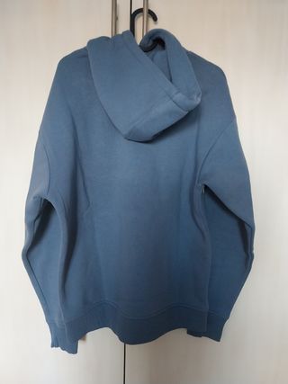 Sudadera juvenil azul con logo