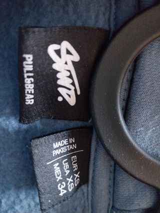 Sudadera juvenil azul con logo