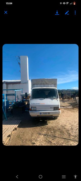 Camión en venta solo le falta la itv