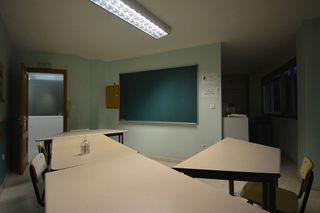 Local comercial en alquiler en Los Castros - Castrillón - Eiris en Coruña (A)