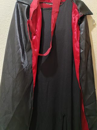 Disfraz Vampira Negro y Rojo