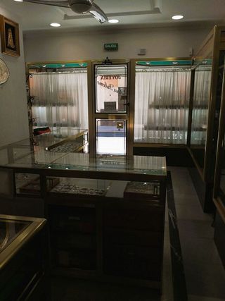Local comercial en venta en Arenal - La Pólvora en Dos Hermanas