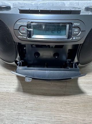 Aiwa BBTC-550BK Radio Cassette CD
