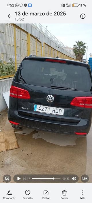 Volkswagen Touran 2011