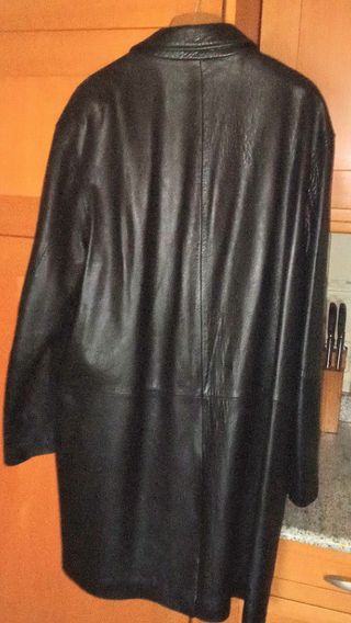 PUUM 
Gabardina Piel Negra Hombre 