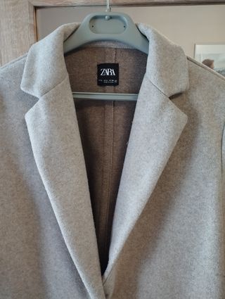 Abrigo Zara Gris Talla L