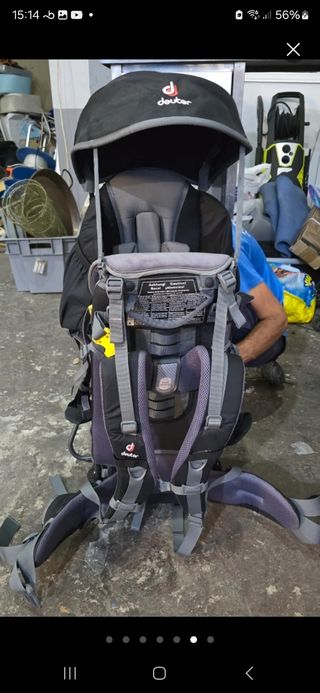 Mochila Deuter para bebé senderismo