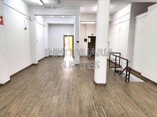 Local comercial en alquiler en Centro Ciudad en León
