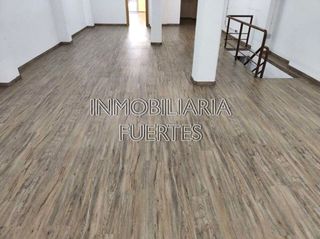 Local comercial en alquiler en Centro Ciudad en León