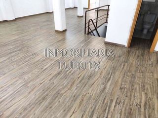 Local comercial en alquiler en Centro Ciudad en León