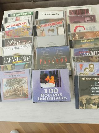 27 CDs Música Romántica y Boleros