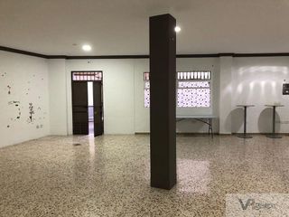 Local comercial en venta en Villamartín