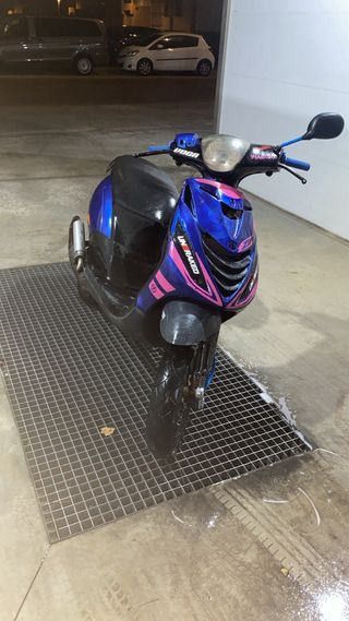 Piaggio Zip SP
