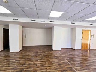 Oficina en alquiler en La Plana en Esplugues de Llobregat