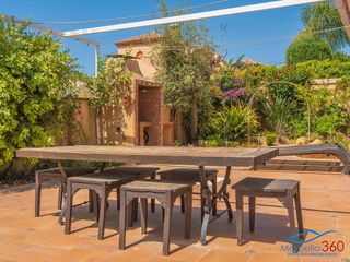 Chalet en venta en Río Real en Marbella