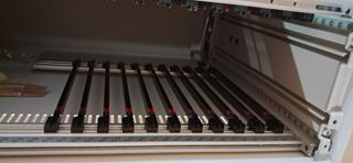Caja tipo rack montaje electrónica 