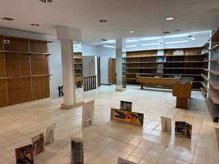 Local comercial en alquiler en Centro en Ourense
