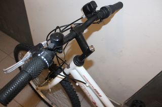 Bicicleta 26 pulgadas. Buen estado. 