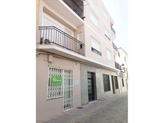 Local comercial en venta en Cabra