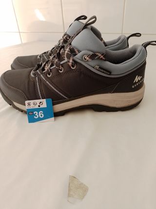 Zapatillas Trekking Quechua Waterproof Talla 36