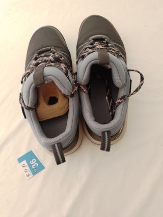 Zapatillas Trekking Quechua Waterproof Talla 36