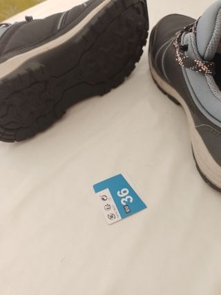 Zapatillas Trekking Quechua Waterproof Talla 36