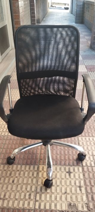 2 sedie da ufficio ergonomiche blu e nere