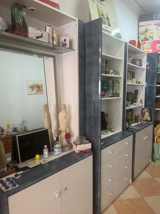 Muebles de tienda urge venta se escucha ofertas