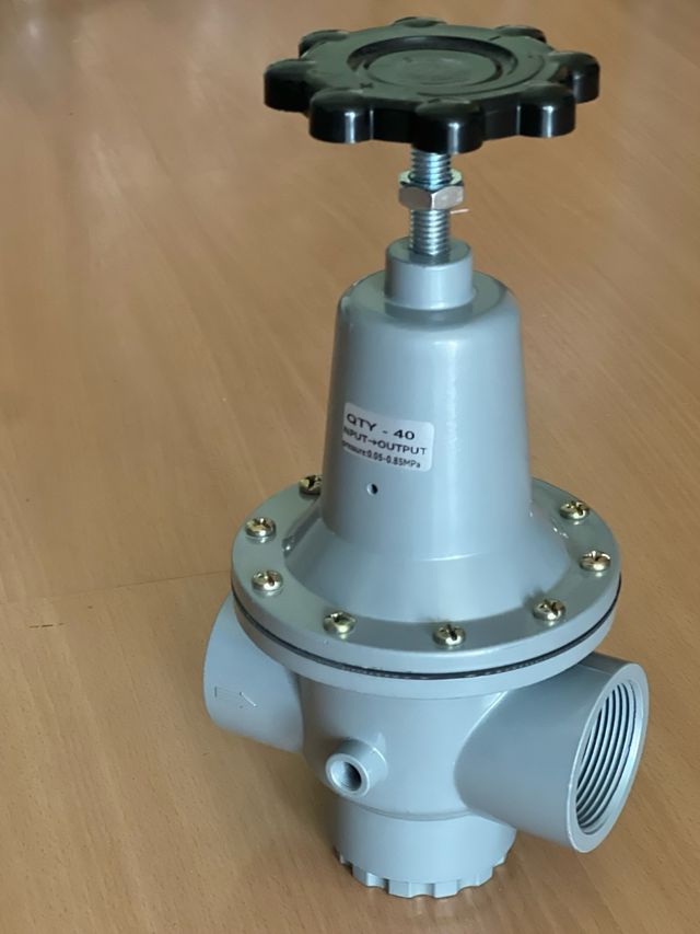 Válvula de controlo de pressão