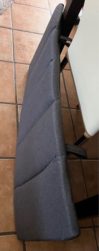 Cabecero de cama gris blando sin estrenar