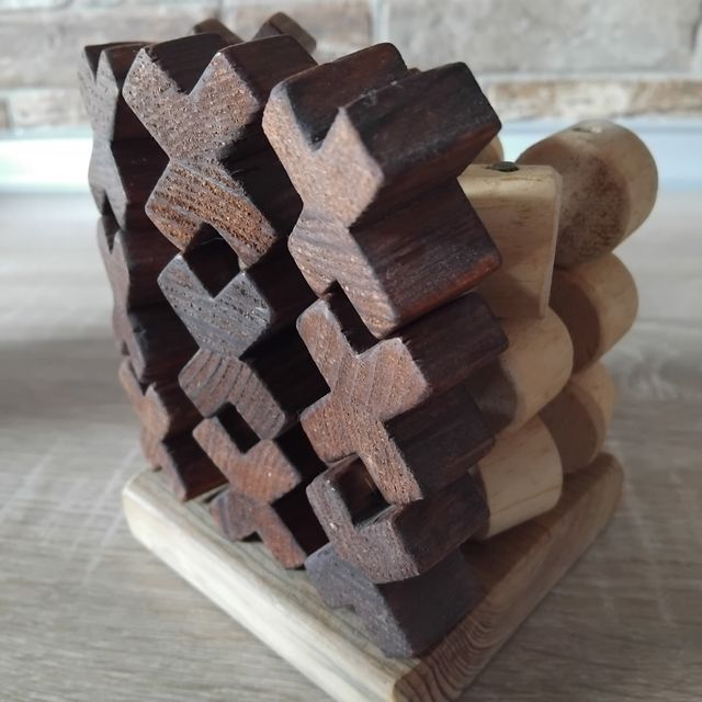 Juego de mesa de madera