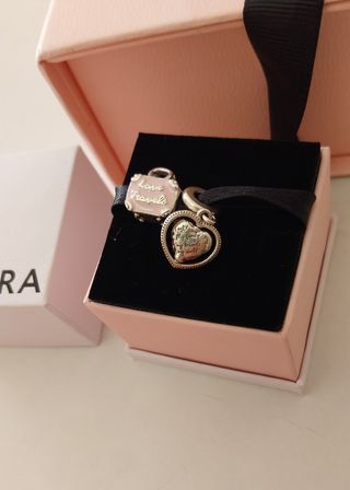 Lote charms Pandora. 