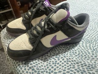 Nike SB Dunk Low Morado Nuevos Cordones Grises